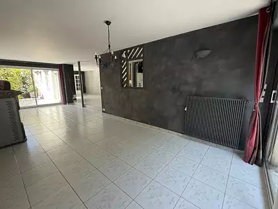 Maison, 204 m²