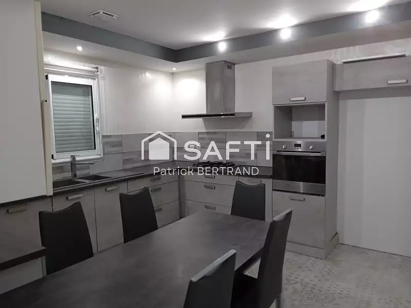 Maison, 137 m²