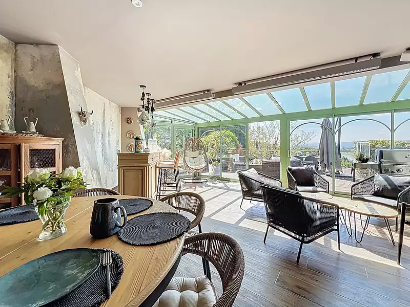 Maison, 365 m²