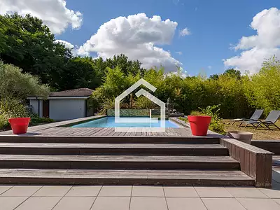 Maison, 250 m²