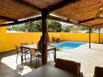 Maison, 220 m²