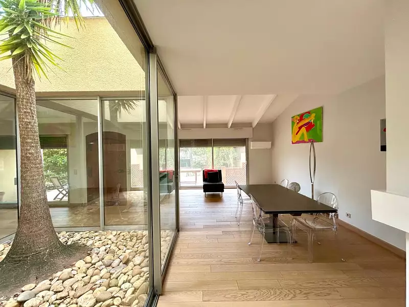 Maison, 300 m²