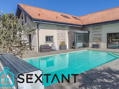 Maison, 280 m²