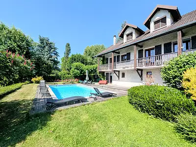 Maison, 220 m²