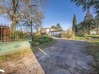 Maison, 327 m²