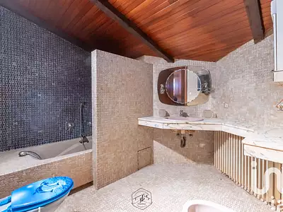 Maison, 157 m²