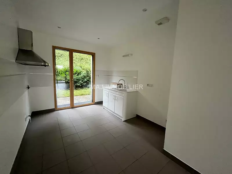 Maison, 106 m²