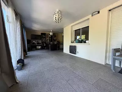Maison, 202 m²
