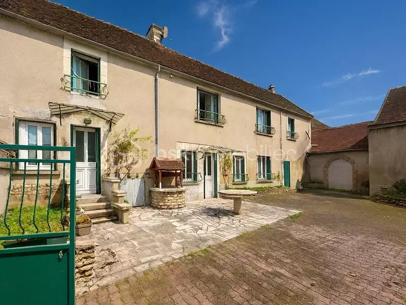 Maison, 160 m²