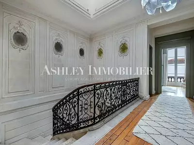 Maison, 368 m²