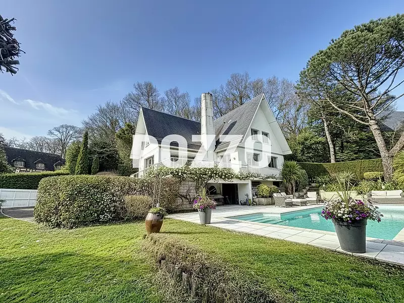 Maison, 160 m²
