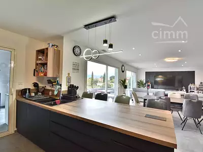 Maison, 161,7 m²