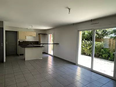 Maison, 77 m²