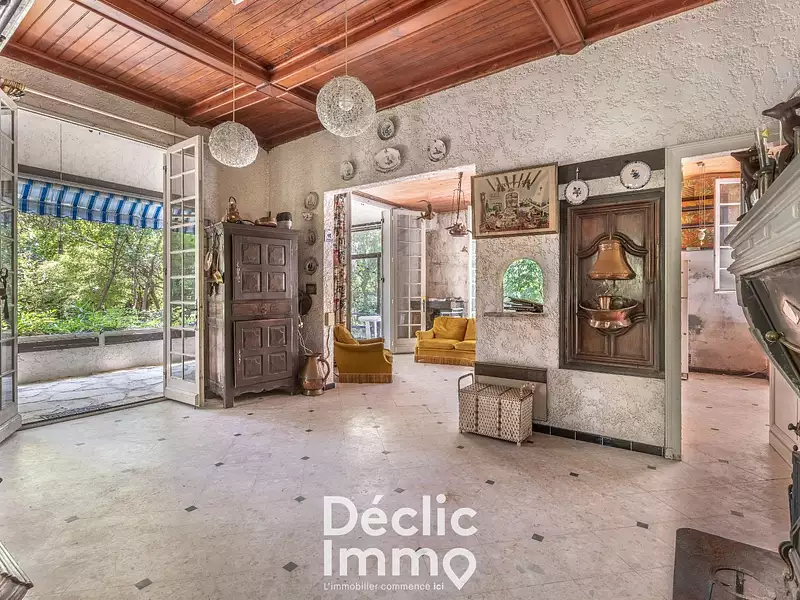 Maison, 300 m²