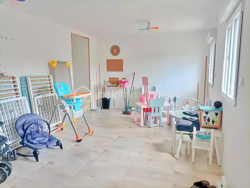 Maison, 140 m²