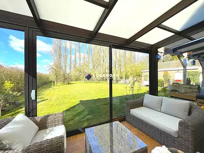 Maison, 240 m²