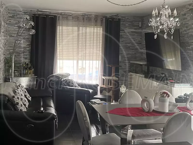 Maison, 106 m²