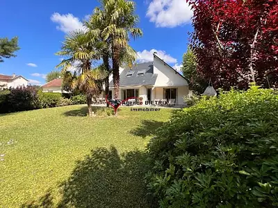 Maison, 168 m²