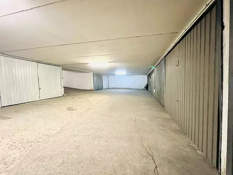 Parking, 12,75 m²