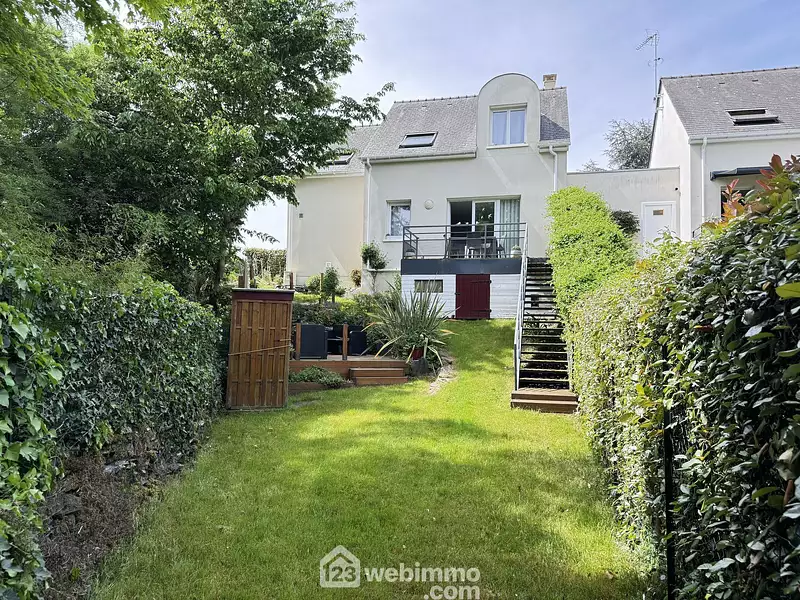 Maison, 94 m²