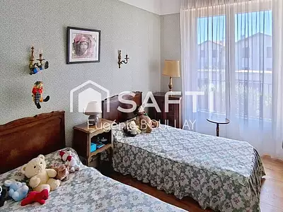 Maison, 185 m²
