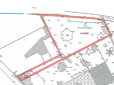 Terrain, 778 m²