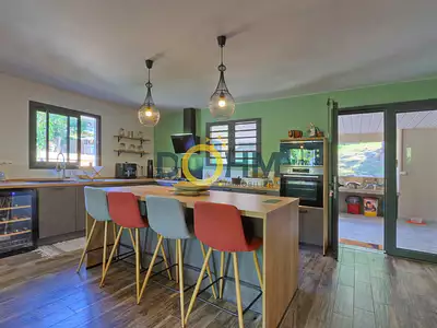 Maison, 139 m²