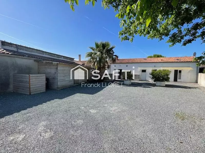 Maison, 200 m²