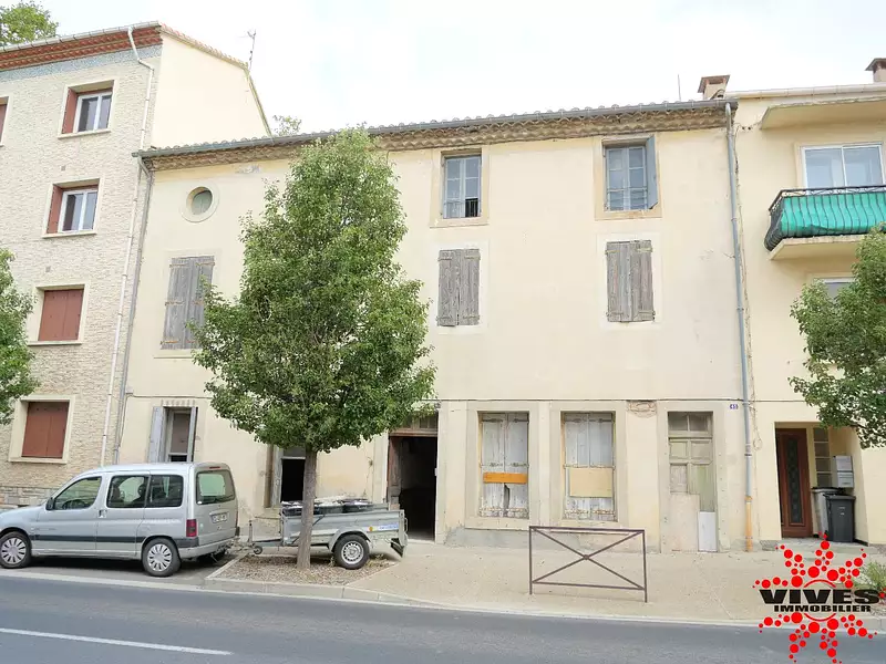 Immeuble, 254,16 m²