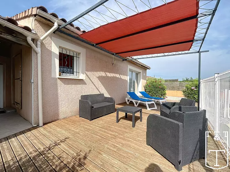 Maison, 240 m²