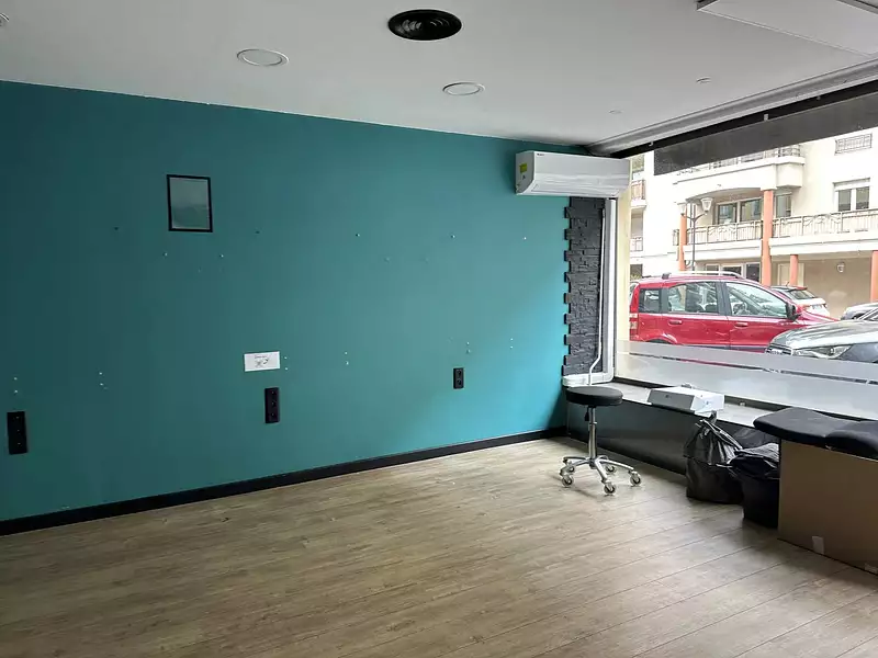 Divers, 70 m²