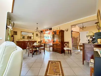 Maison, 143 m²