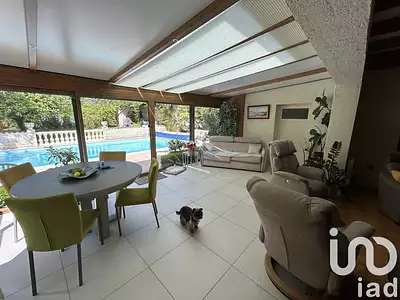 Maison, 147 m²