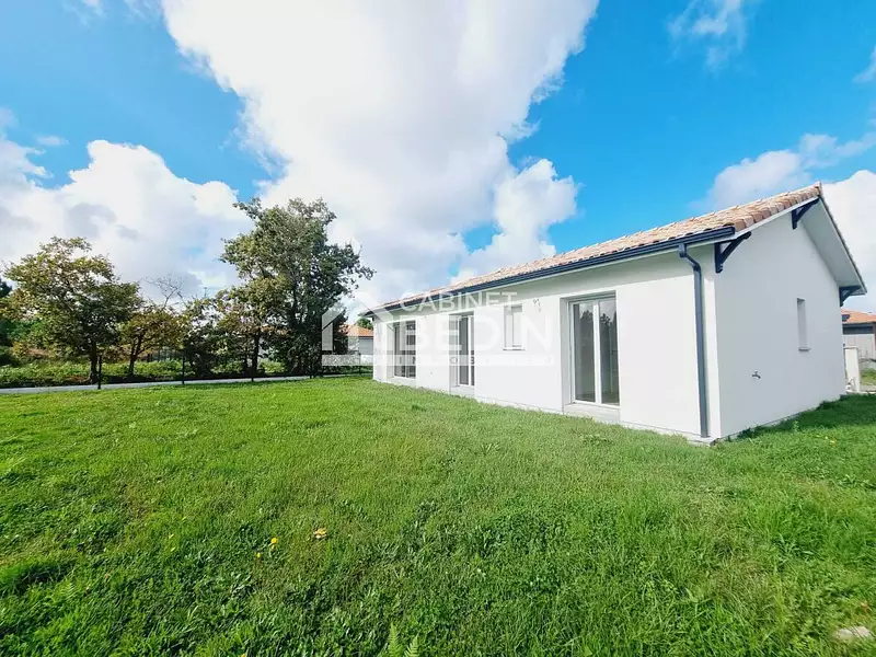 Maison, 96 m²