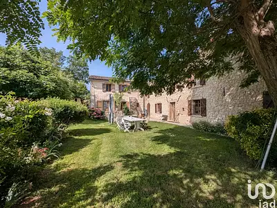 Maison, 293 m²
