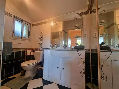 Maison, 210 m²