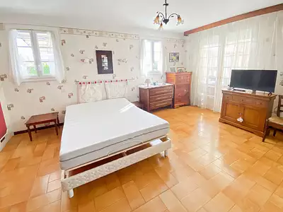 Maison, 192 m²