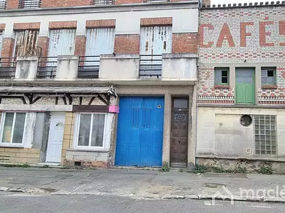 Immeuble, 215,64 m²