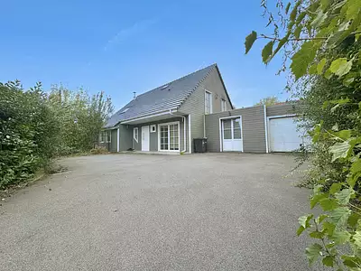 Maison, 210 m²