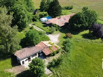 Maison, 370 m²
