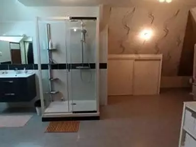 Maison, 230 m²