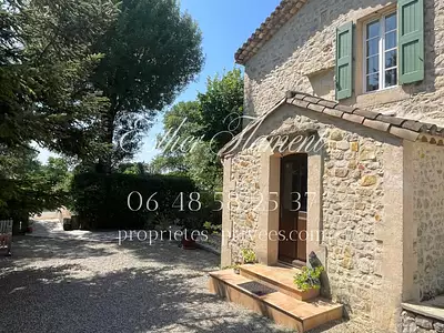 Maison, 242 m²