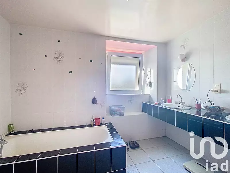 Maison, 183 m²