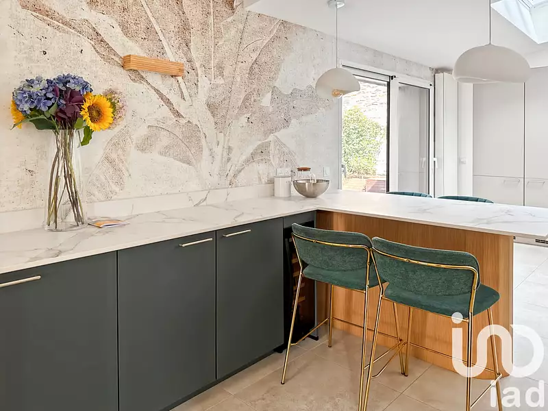 Maison, 220 m²