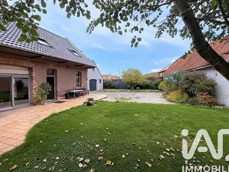 Maison, 180 m²