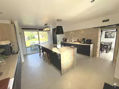 Maison, 167 m²