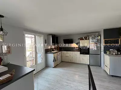 Maison, 147 m²
