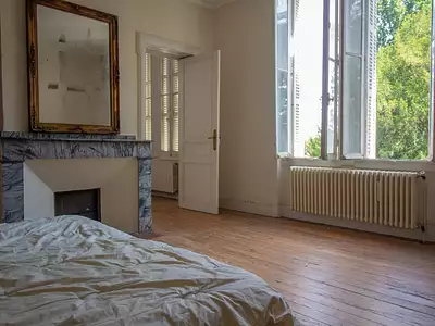 Maison, 840 m²
