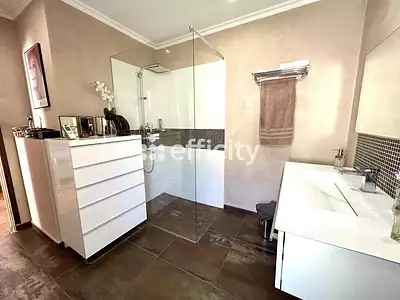 Maison, 134 m²