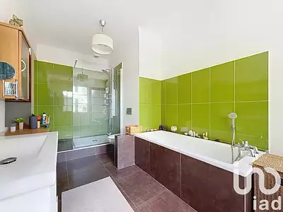Maison, 238 m²